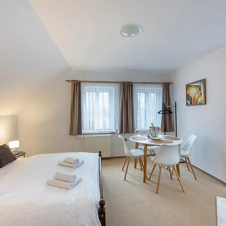 Rodinny Hotel Myslivna Třeboň Extérieur photo