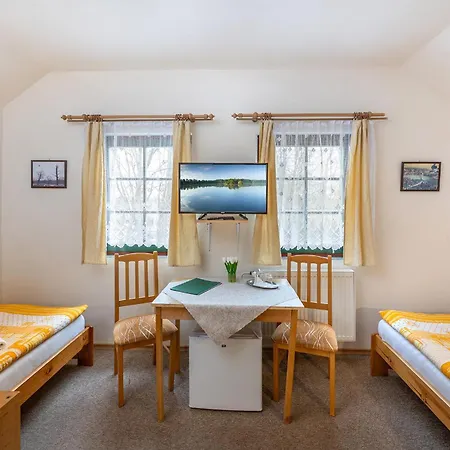 Rodinny Hotel Myslivna Třeboň Extérieur photo