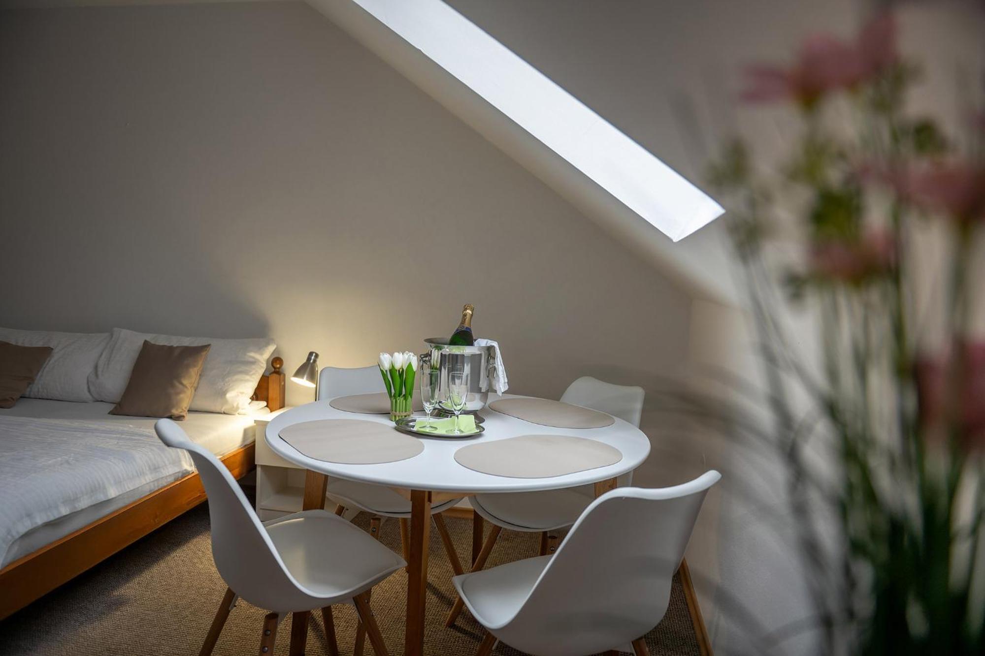 Hotel Rodinny Myslivna 3*