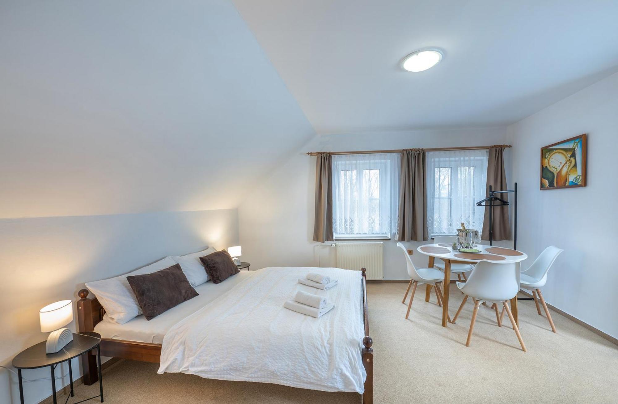 Rodinny Myslivna Hotel Trzeboń