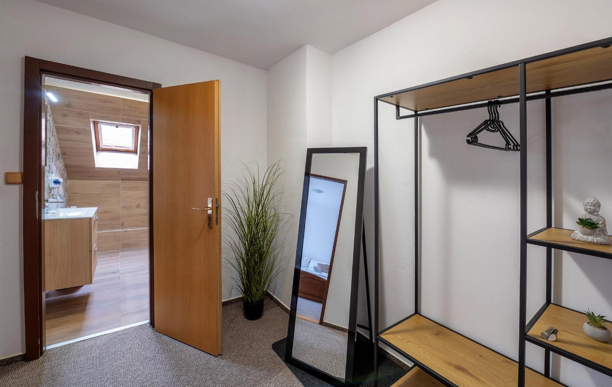 Hotel Myslivna 3*