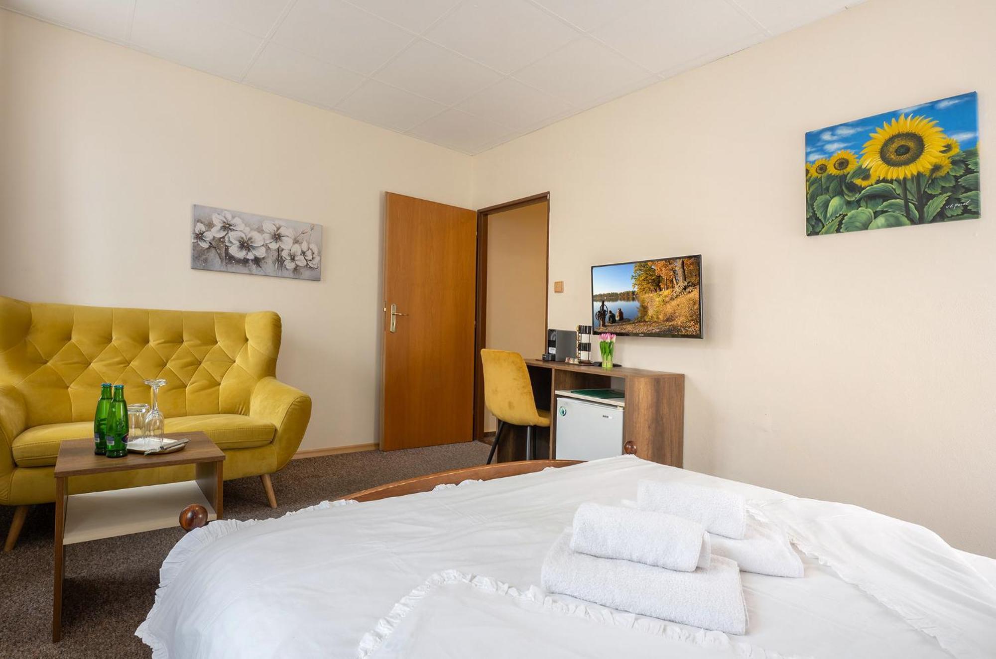 Hotel Myslivna 3*