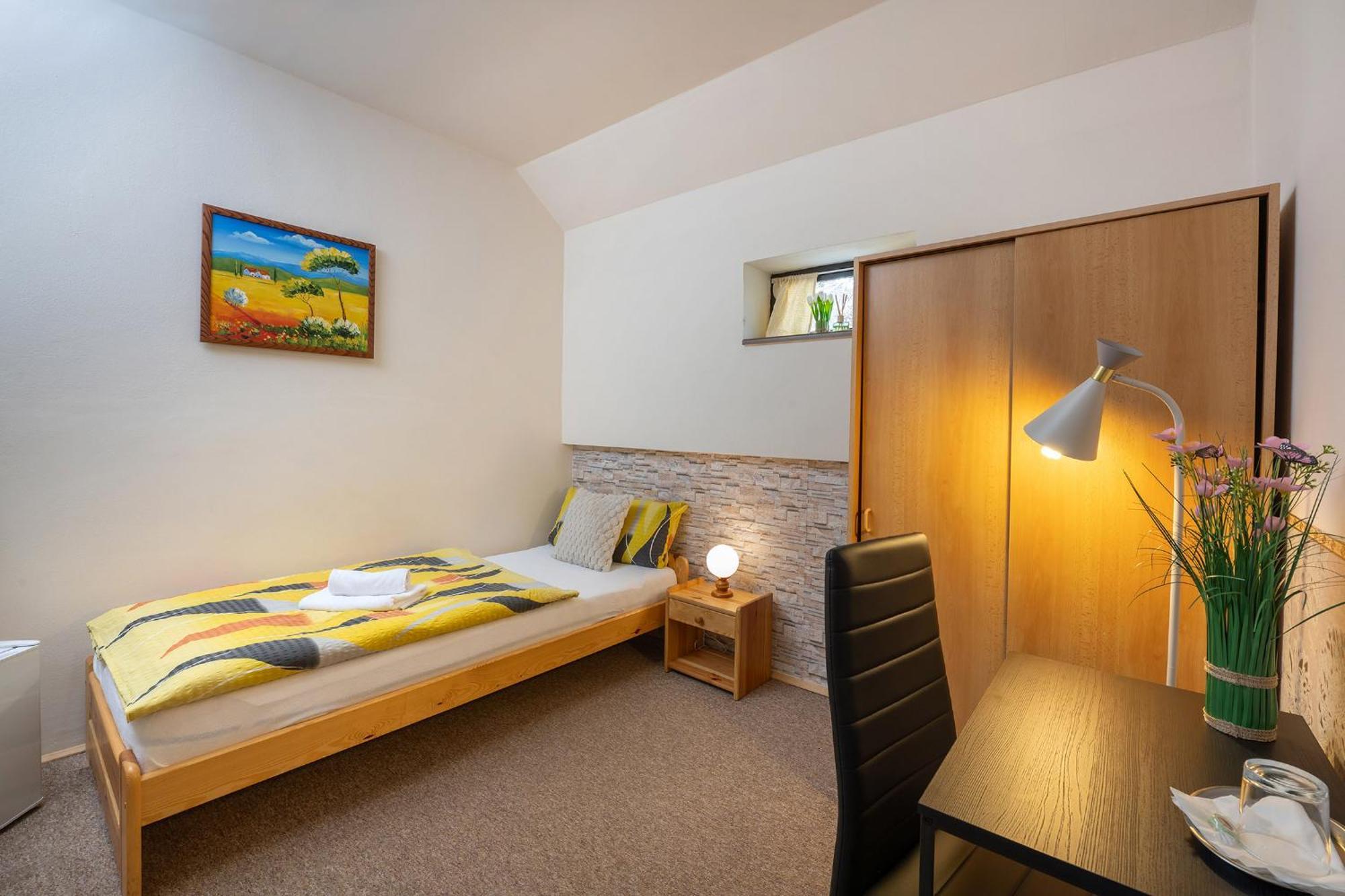 Hotel Rodinny Myslivna 3*